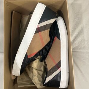 Burberry Tan and Black Sneakers Womens